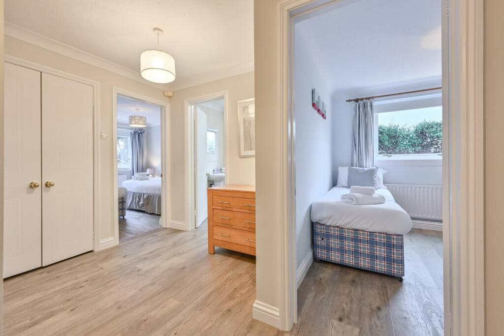 Spacious Sandbanks Apartment Near Beach And Bars With Free Parking 浦耳 外观 照片